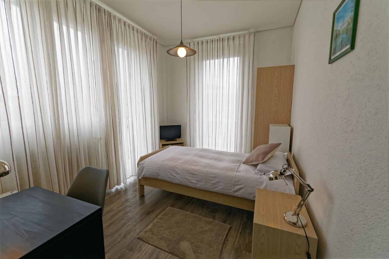 Les Chambres Du Ctn Plan-les-Ouattes Exteriér fotografie