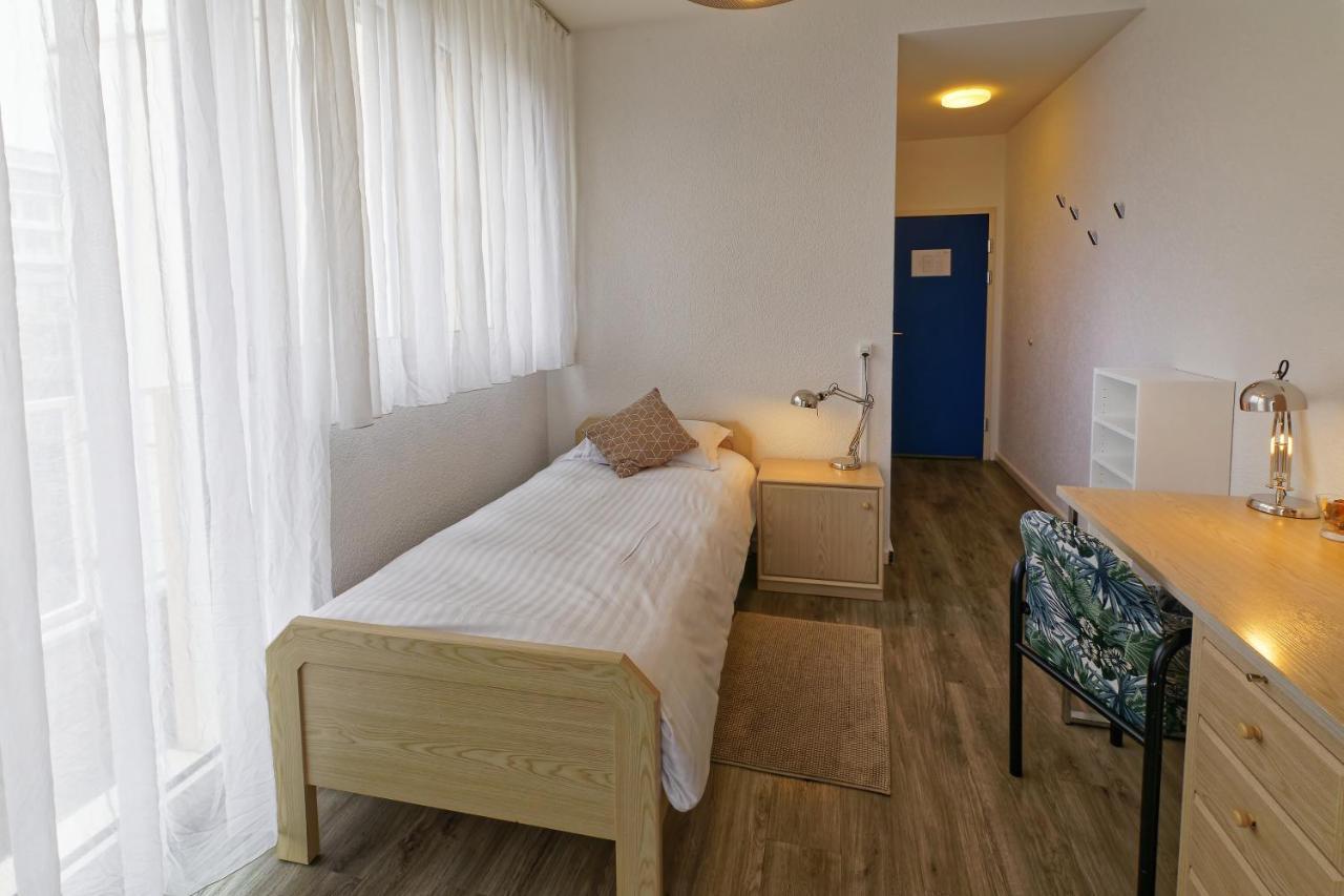 Les Chambres Du Ctn Plan-les-Ouattes Exteriér fotografie